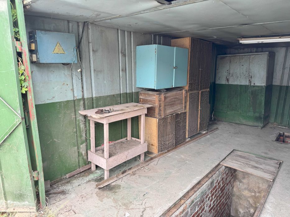 Продам металевий гараж в ГСК-9 (ТВГ-9).