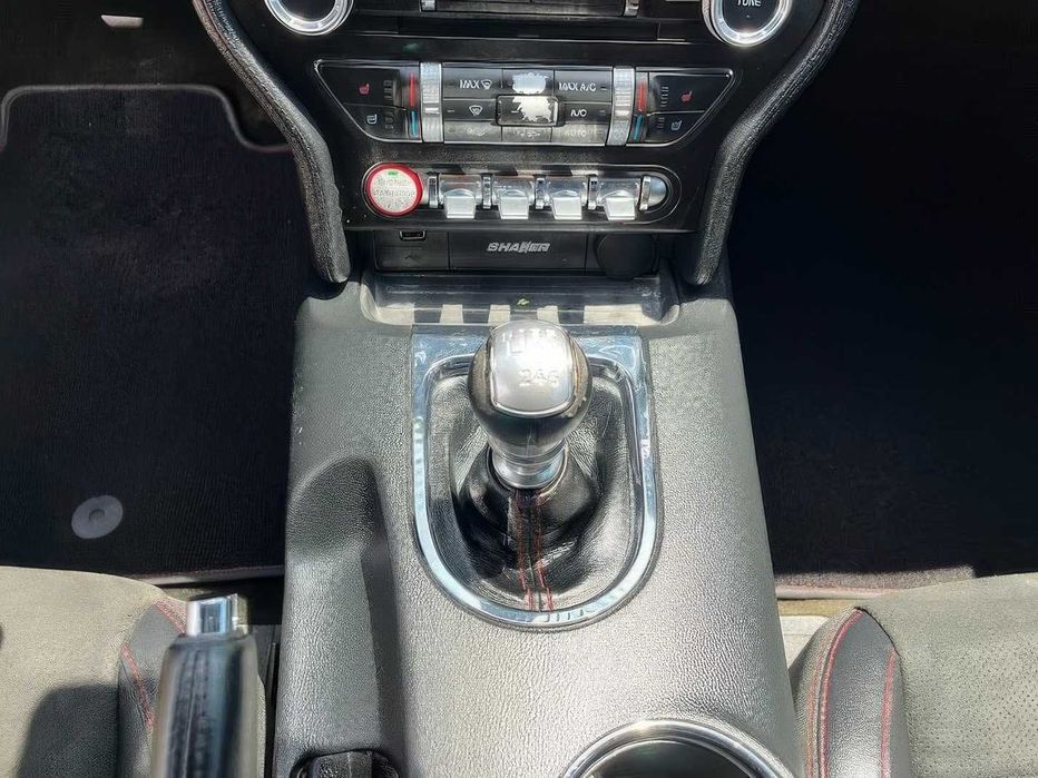 Ford Mustang GT Premium      2016