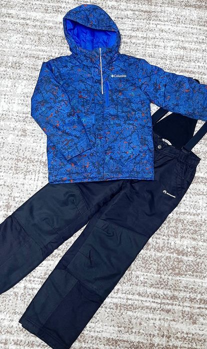 Продам зимову термо куртку Columbia S