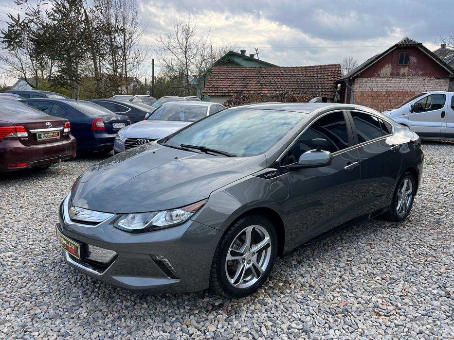 Chevrolet Volt 2017, 1,5 гібрид.