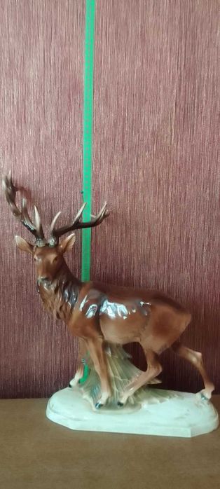 Фарфоровая статуэтка "Олень", Германия