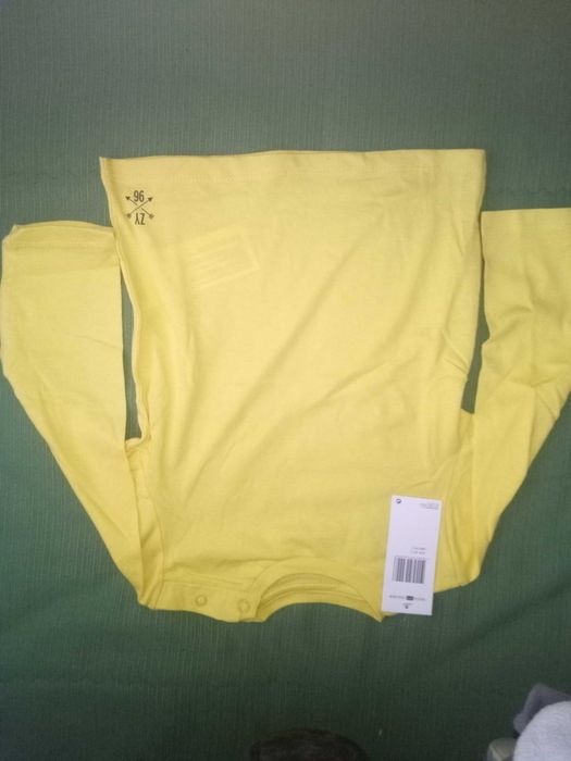 T-shirts manga comprida novas para bebé