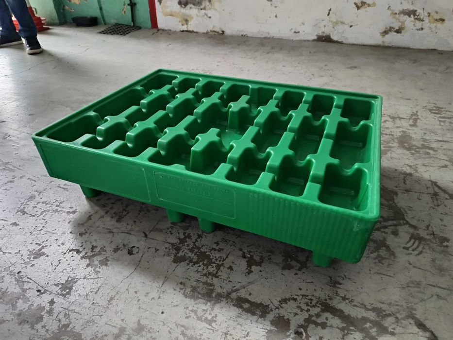 Paletes/Bacias/Tinas de retenção para produtos químicos ou alimentares