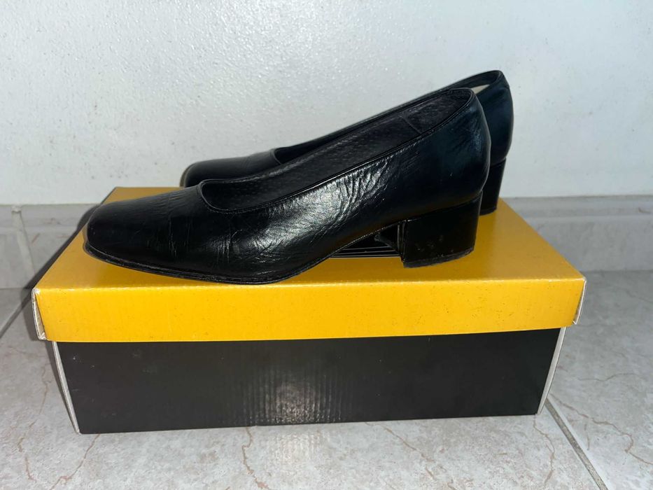 Sapatos Mulher Traje Académico 34