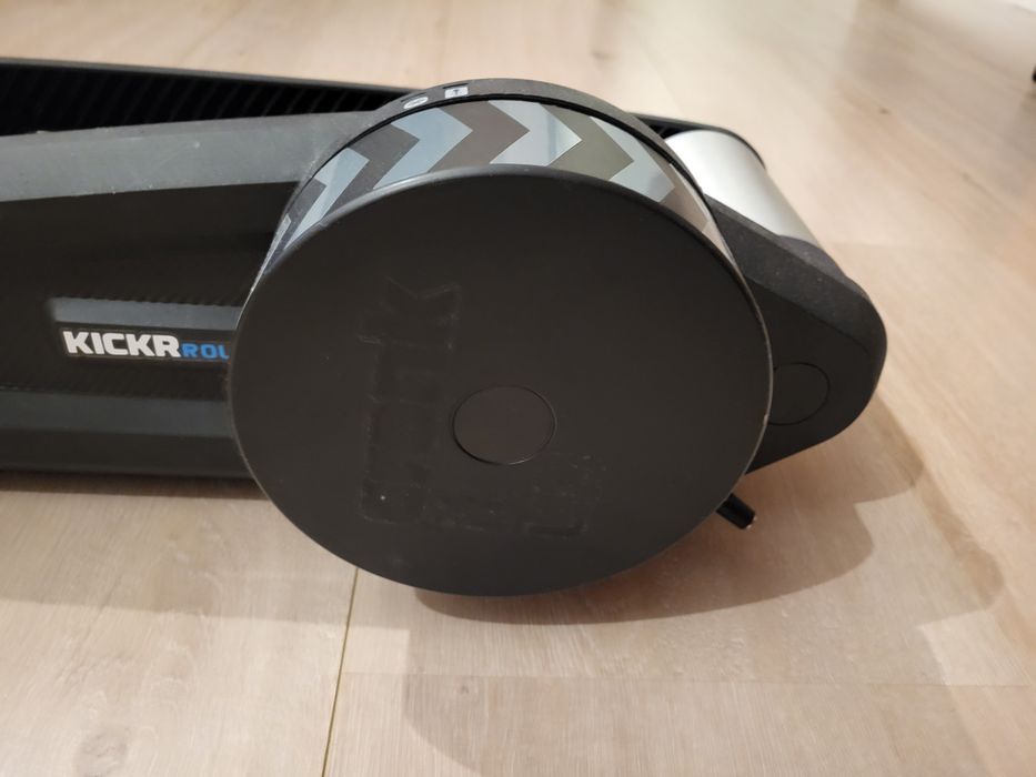 Trenażer WAHOO KICKR ROLLR Smart Trainer na gwarancji