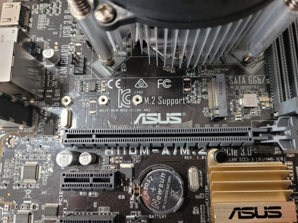 Комплект s1151 ASUS H110M-A/M.2 + i5-6400 материнка і процесор