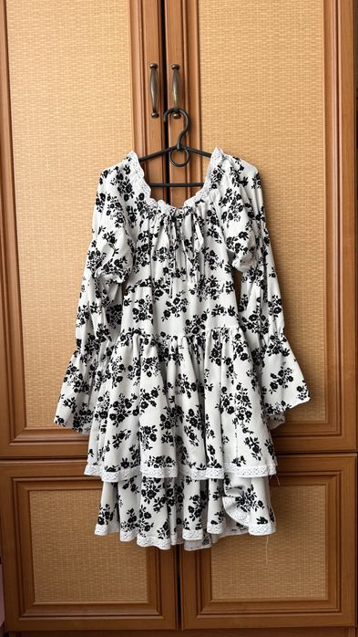 Продам красиву сукню