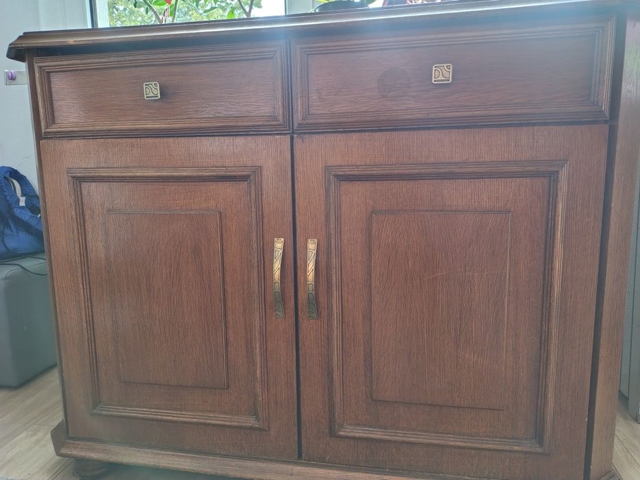 Komoda z litego drewna