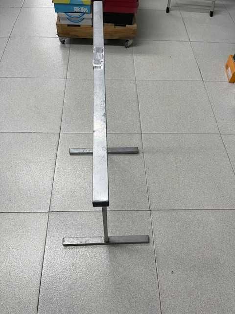 Cavalete Fixo cinza/preto 75Cm da marca TECRILANA