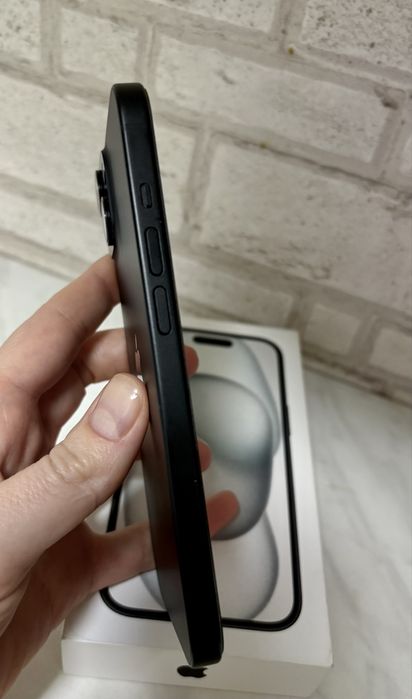 Apple Iphone 15 128 GB Black Neverlock 100%