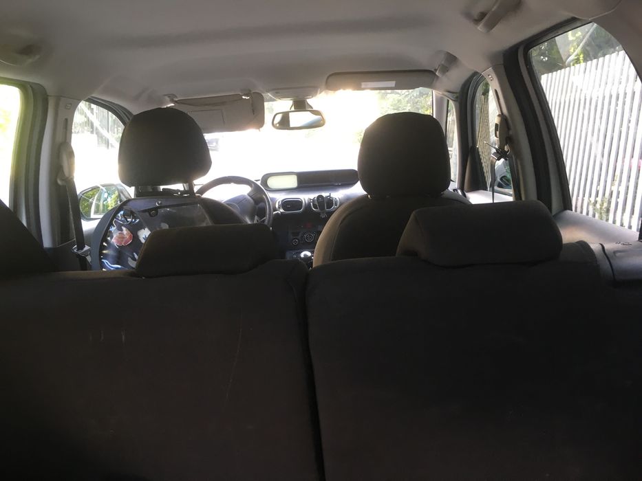 Citroen C3 Picasso 2013 1.4 газ/бензин економний