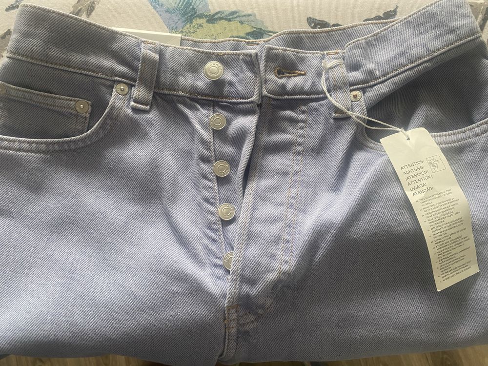 Luźne jeansy Tulsi Arket szeroka nogawka
