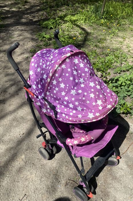 Прогулянкова каляска