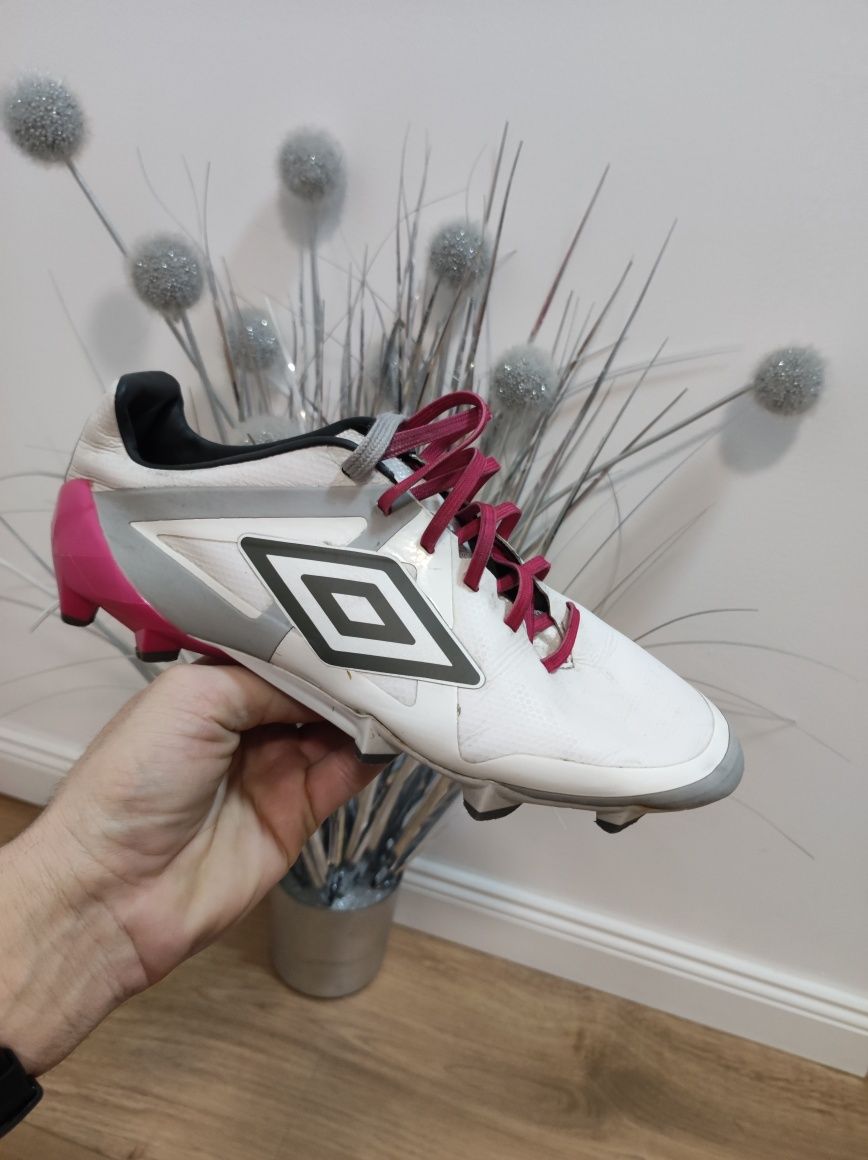 Buty korki Umbro Velocita Pro hg rozm ,40.5