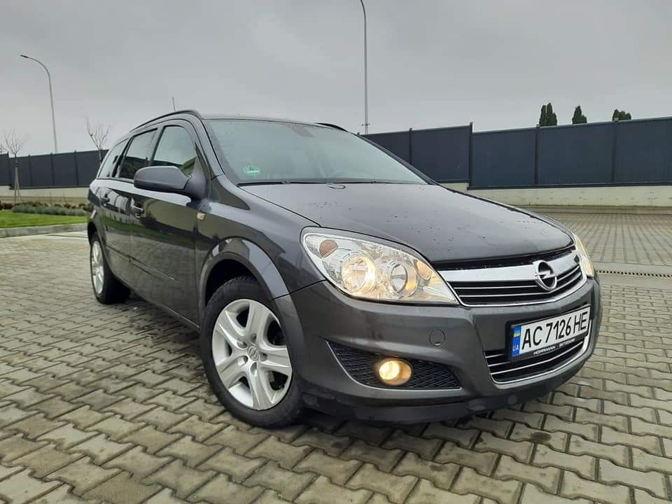 Продам Opel Astra H 2008