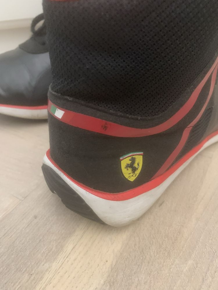 Buty męnskie  puma Ferrari