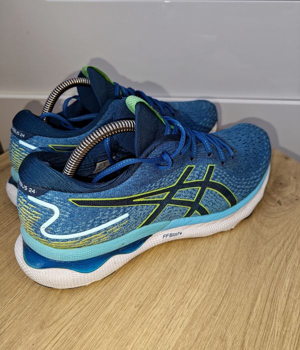 Męskie świetne buty do biegania Asics Gel-Nimbus 24 rozmiar 42.5