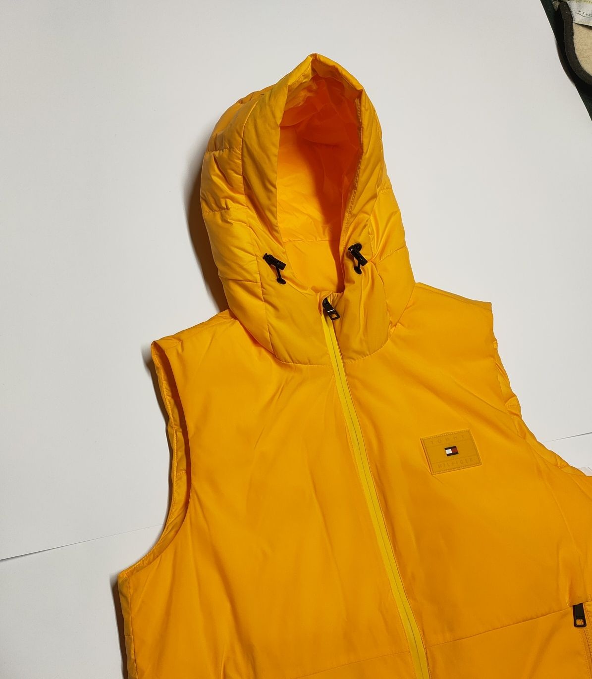 Bezrękawnik Tommy Hilfiger kamizelka męska żółta pomarańczowa r. M