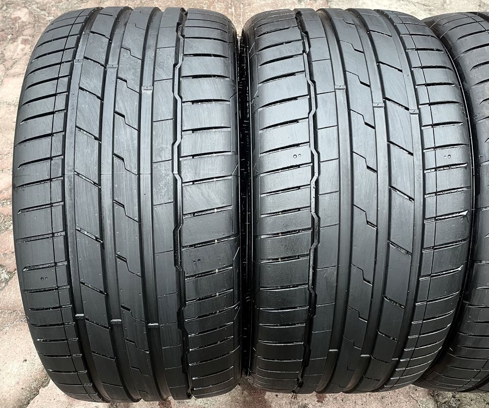 Літо 4шт Hankook Ventus S1 evo3 285/30 R22 101Y