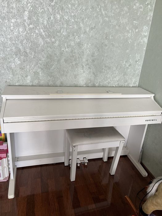 Цифрове фортепіано Kurzweil KA130 | Бюджетний варіант