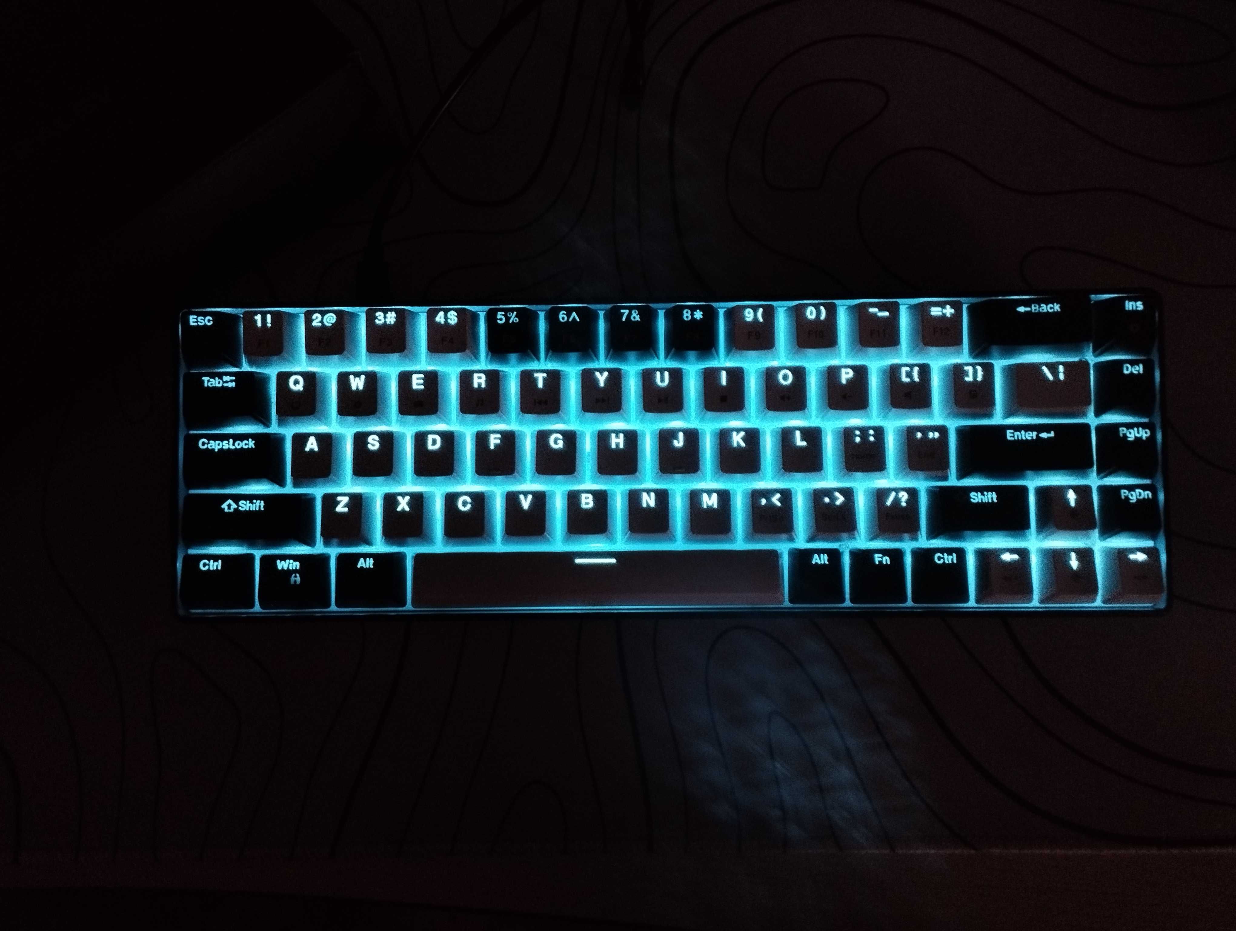 Ігрова USB клавіатура