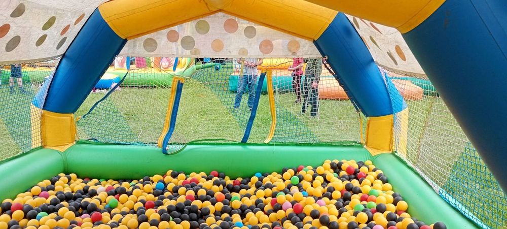 Надувні гірки, басейни, СРОЧНО!!!