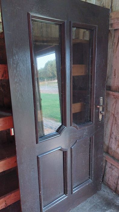 Drzwi zewnętrzne z demontażu