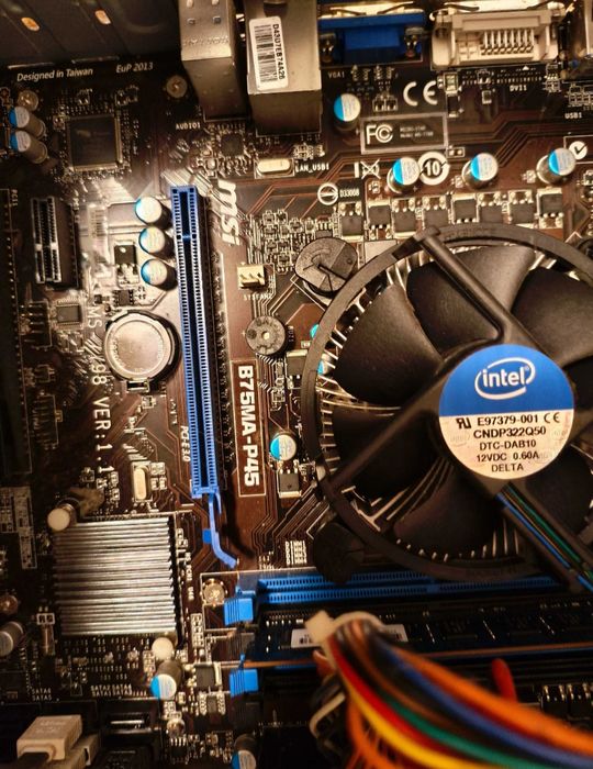 Komputer jednostka centralna pc intel