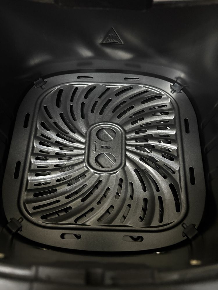 Airfryer 6 Litros Ufesa Hawk