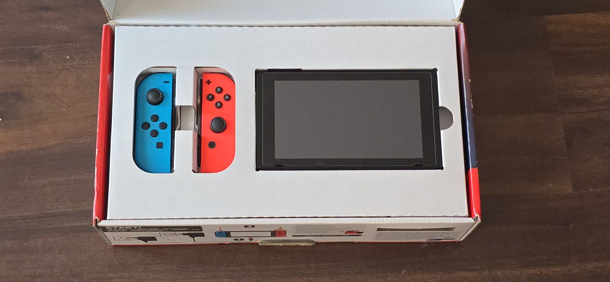 Nintendo Switch box + 5 gier