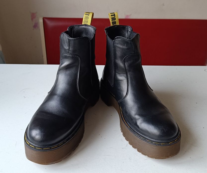 Челсі жіночні демісезоні 38,5 розмір