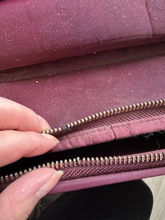 Чемодан дорожний