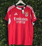 T-shirt Benfica 25/26

Vários tamanhos

Novo e para entrega imediata