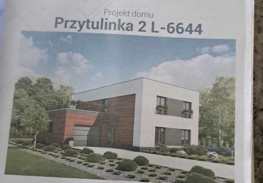 Działka z domem w surowym stanie Karnowo
