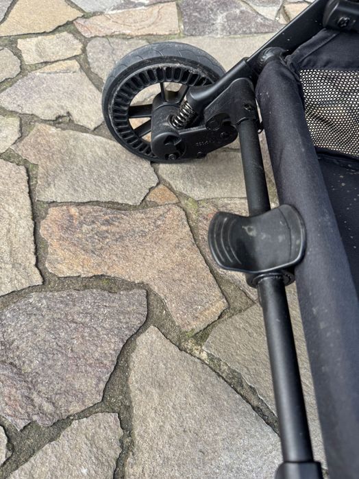 Прогулянкова коляска CARRELLO Nova CRL-5521 Coral Black /1/