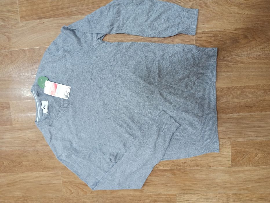 Светри чоловічі, нові
