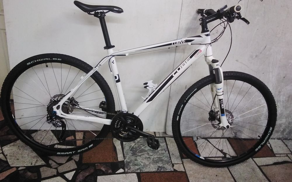 Rower crossowy CUBE Curve.