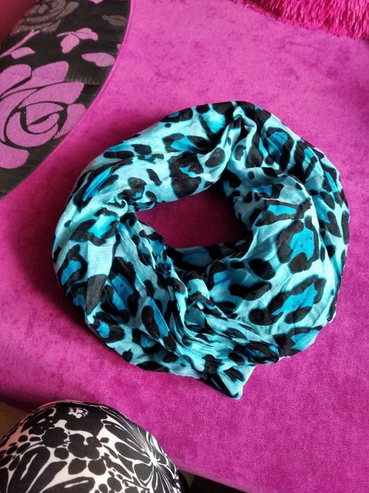 Apaszki nowe i używane.