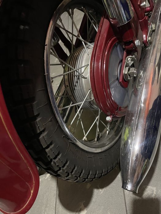 Motocykl JAWA 350 ideał