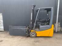 Jungheinrich EFG 215, Ścisk Kaup, kleszcze AGD, chwytak, mało MTH