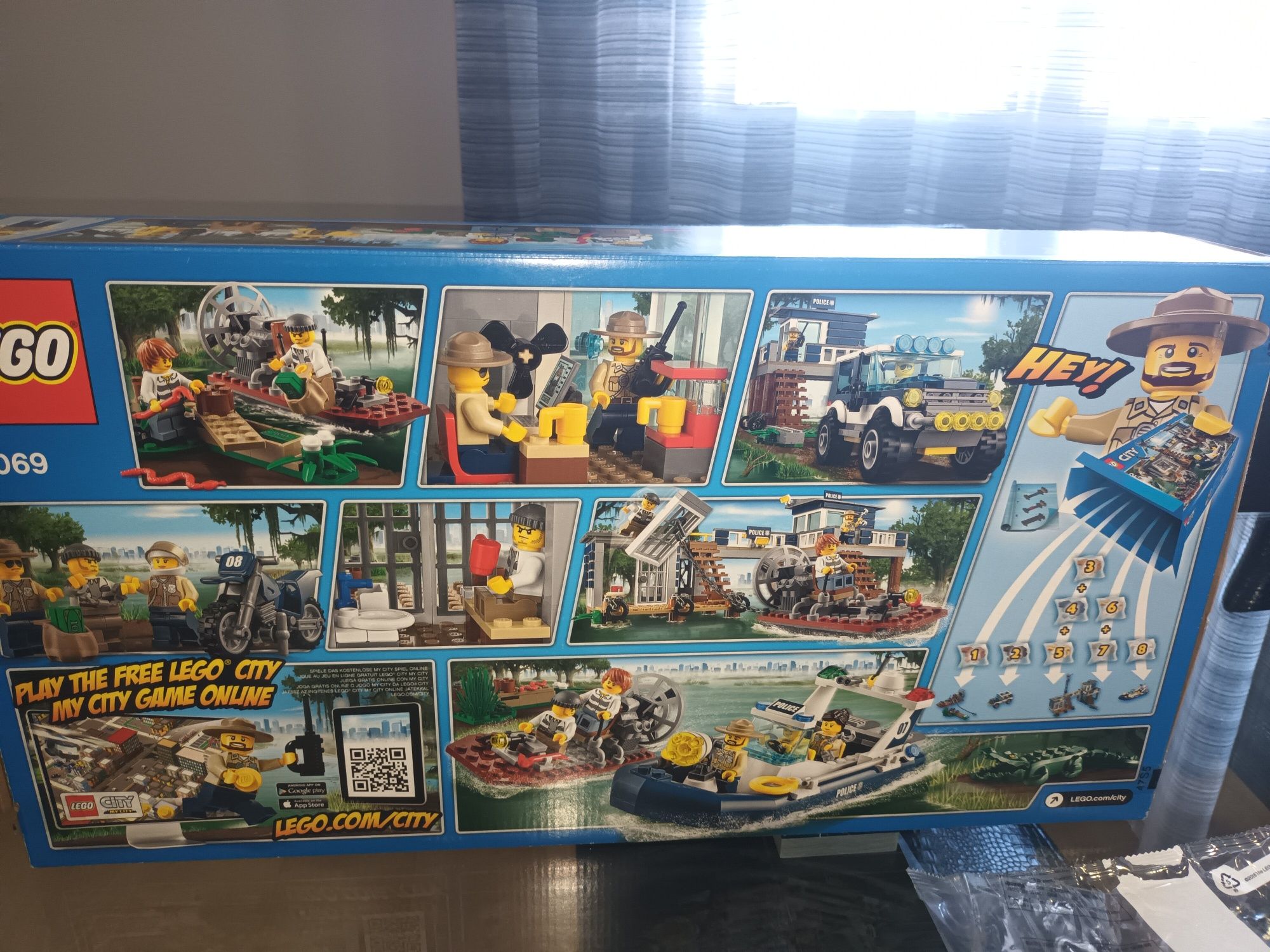 Esquadra da Polícia do Pântano (LEGO City Police 60069)