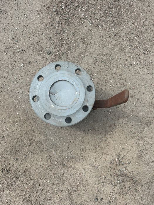 Кран шаровий запірний сталевий фланцевий 11с41п