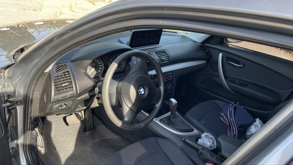BMW 1 series 2.0 бензин