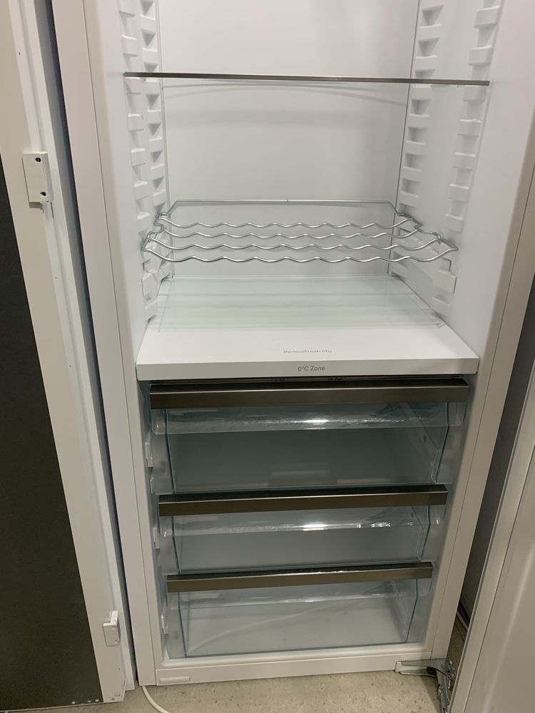 Холодильник Miele k7743