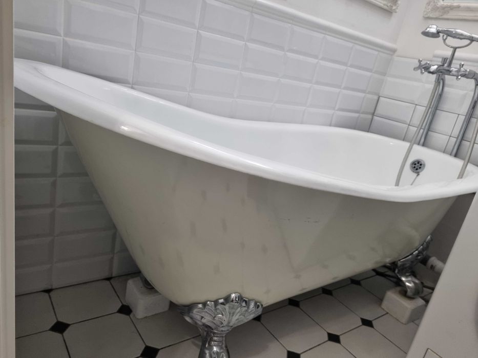 Ванна чавунна плюс кран стан новоi