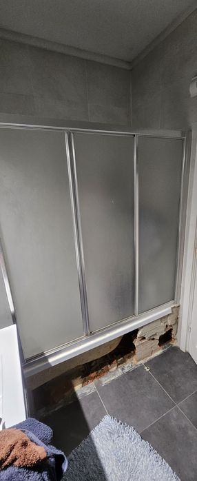 Vendo como novo resguardo de banheira