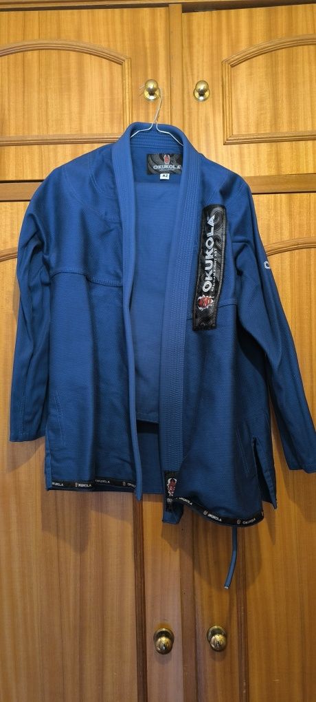 Kimono Tatami A2 Jiu Jitsu,usado uma única vez .