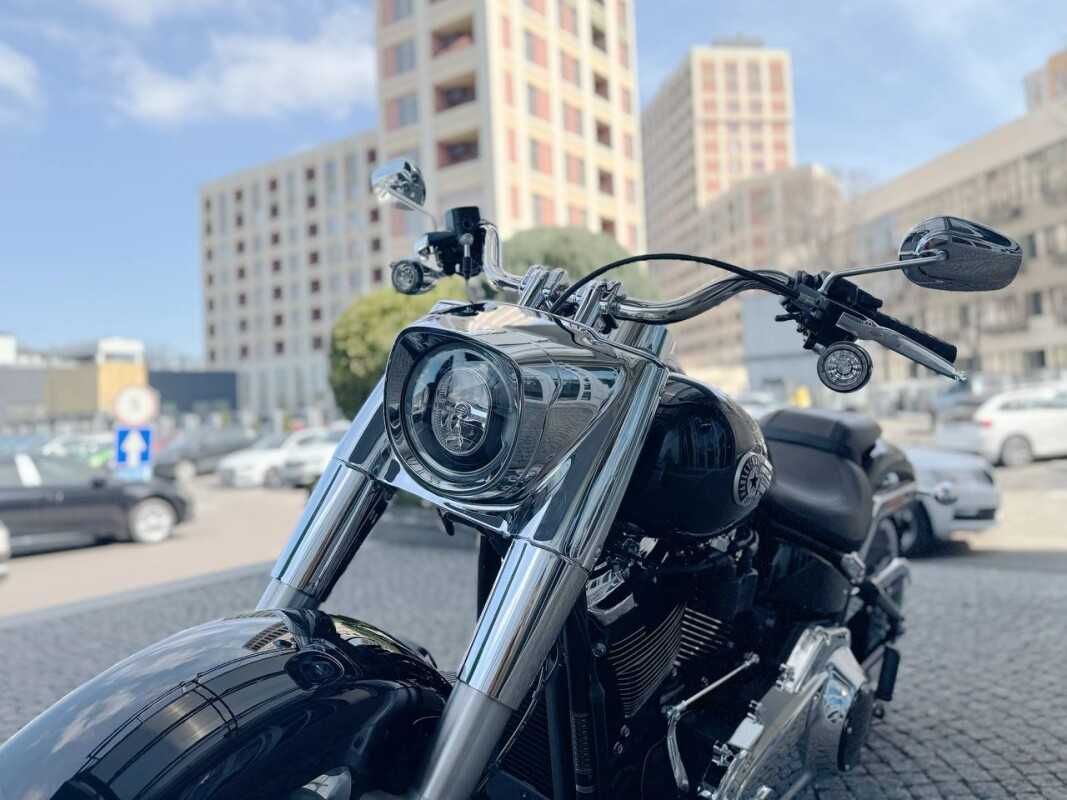 Оофіційний мотоцикл 2025 Harley-Davidson® Fat Boy колір Vivid Black
