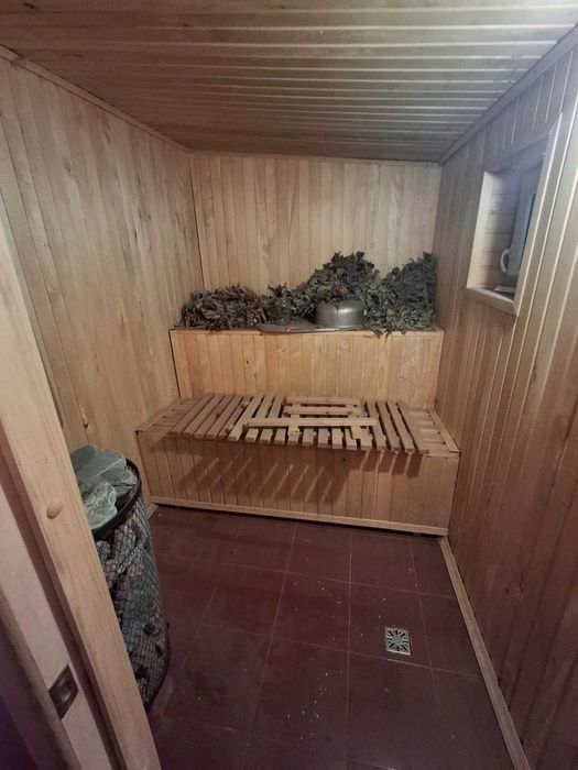 (13) Продам добротний компактний будинок у Великодолинському