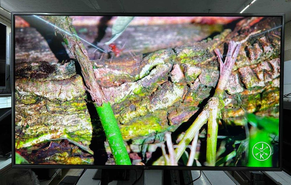 Телевізор LG 
mod. 55UH6509  з Німечинни Б\В